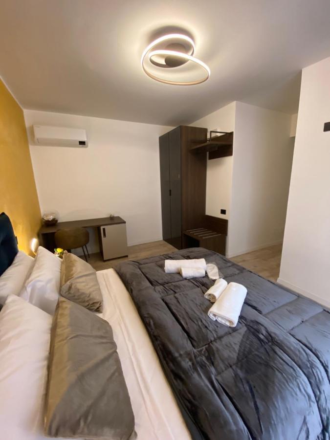 Hotel Plaza Ungheria Παλέρμο Εξωτερικό φωτογραφία