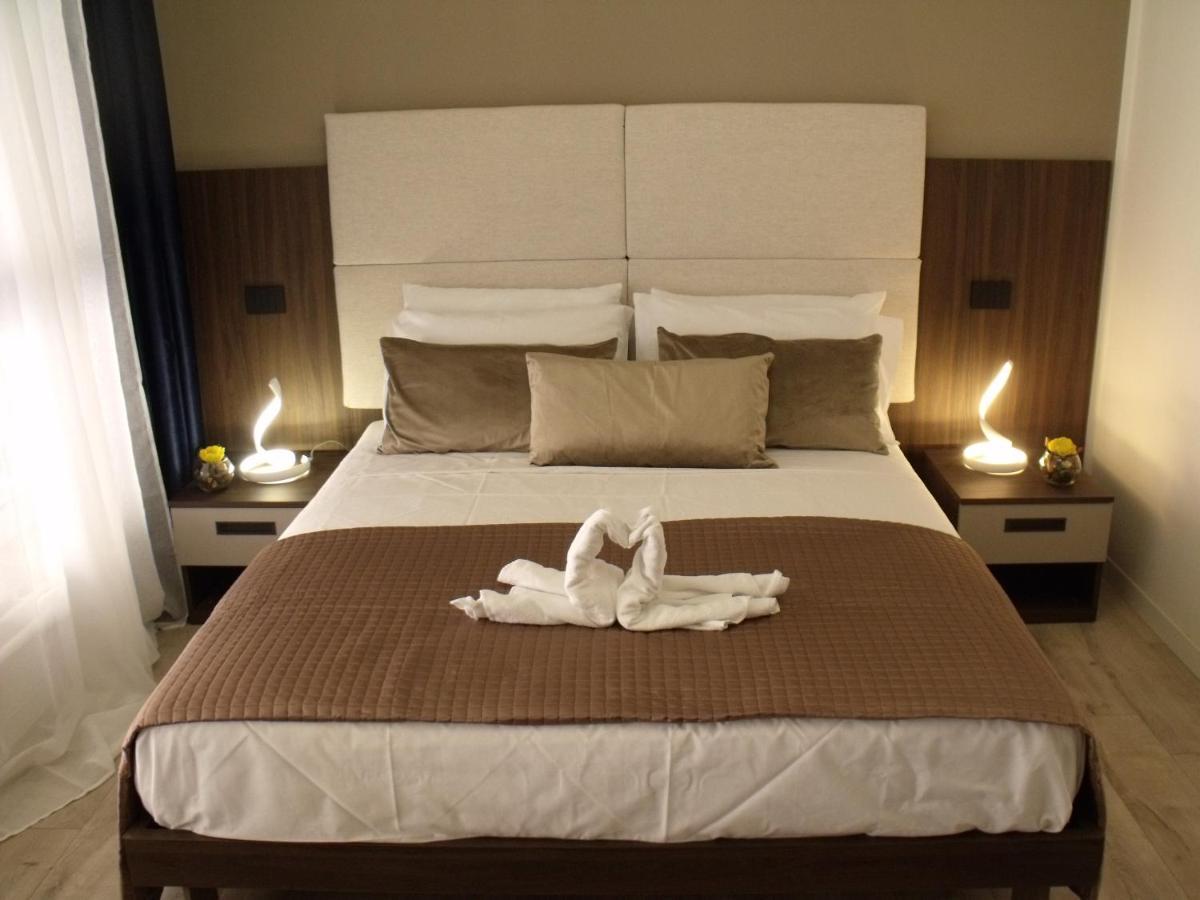 Hotel Plaza Ungheria Παλέρμο Εξωτερικό φωτογραφία