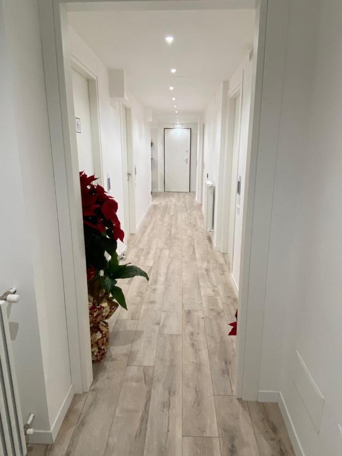Hotel Plaza Ungheria Παλέρμο Εξωτερικό φωτογραφία